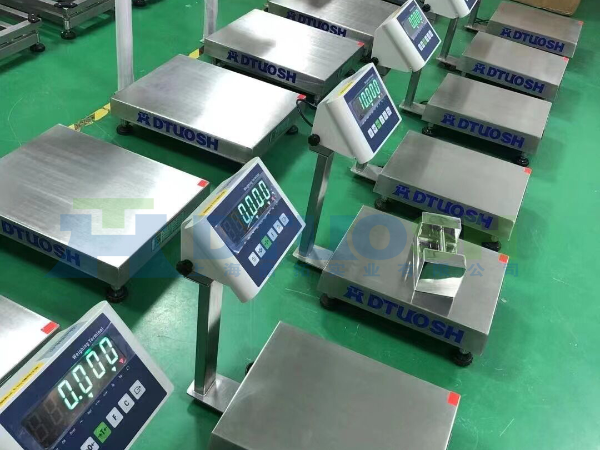 工業(yè)電子臺秤2(1) 工業(yè)電子臺秤2(1)